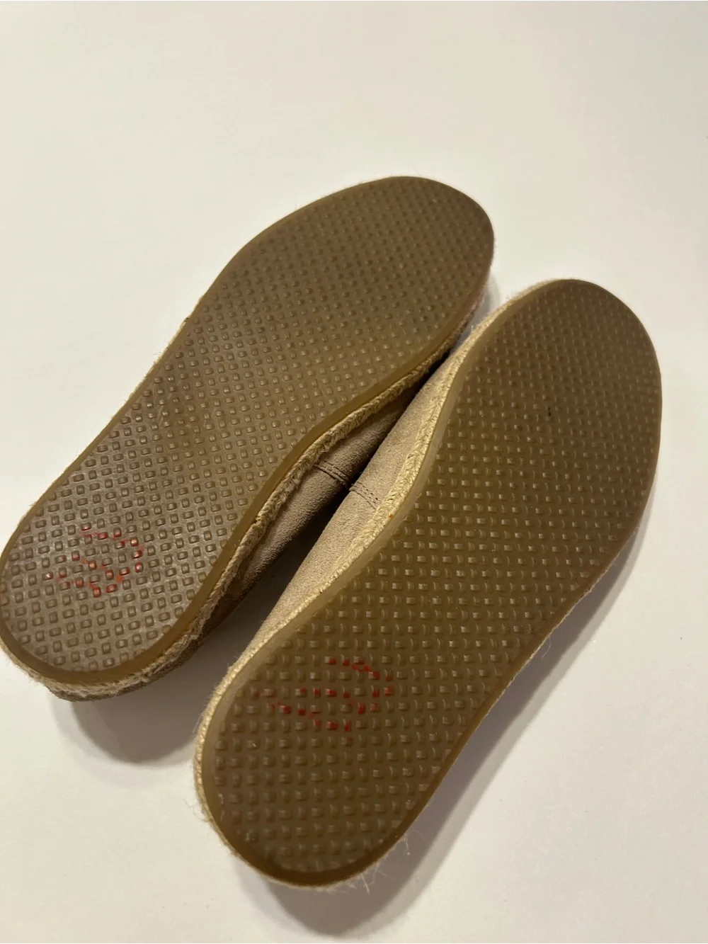 TOMS Suede Espadrille Flats Size 7 Taupe Open Toe Slip-On Casual Comfort Shoes